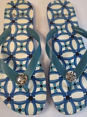 Brighton Teal Patterned Flip Flop Sandals With Silver Medalion